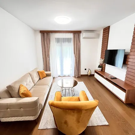 Tulip Apartament *